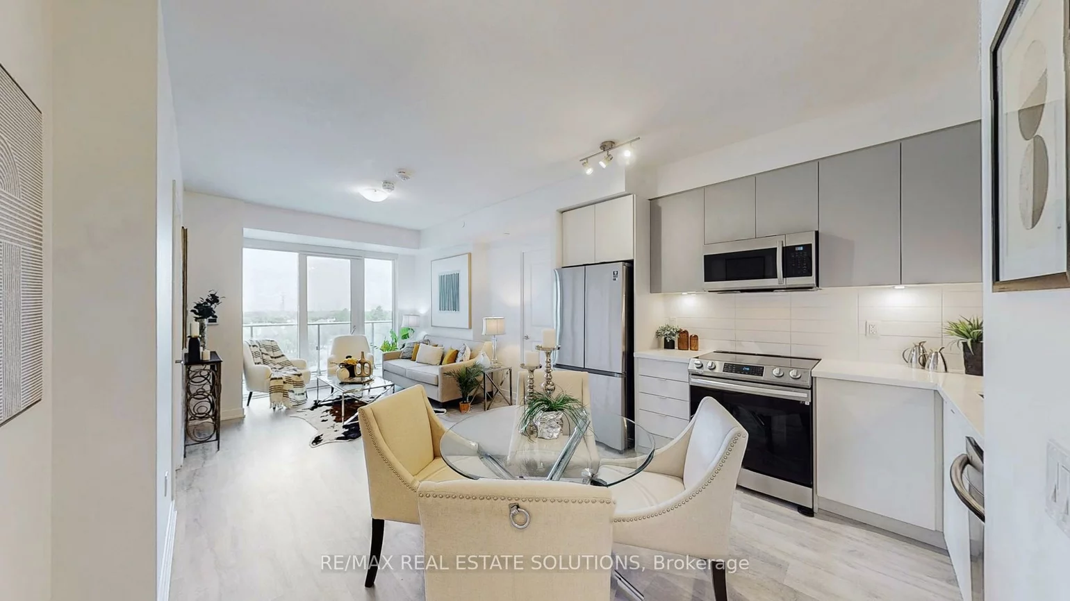 4655, Metcalfe, Central Erin Mills, Mississauga