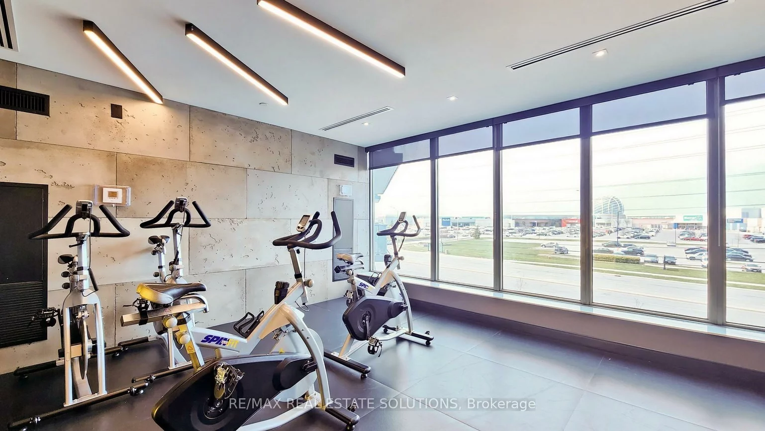 4655, Metcalfe, Central Erin Mills, Mississauga