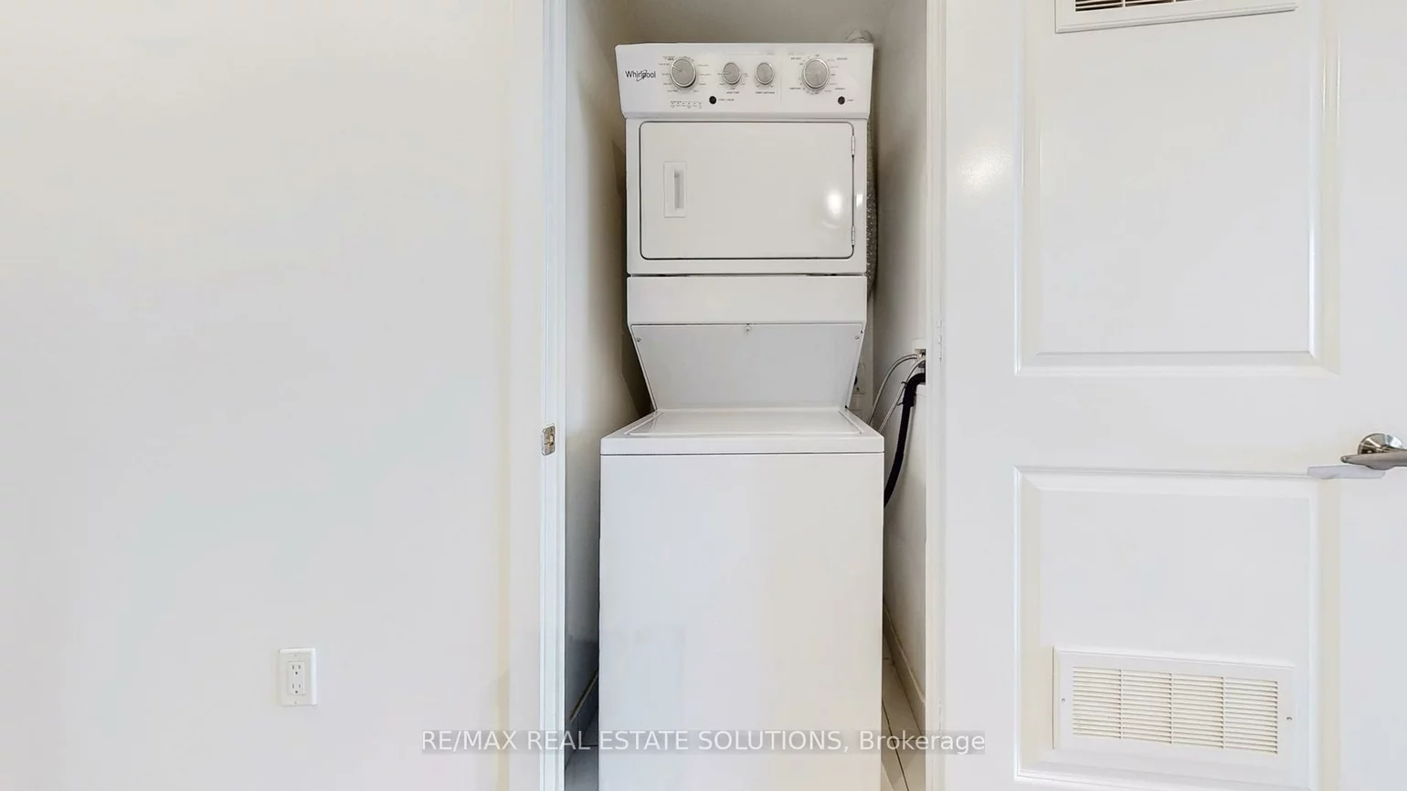 4655, Metcalfe, Central Erin Mills, Mississauga