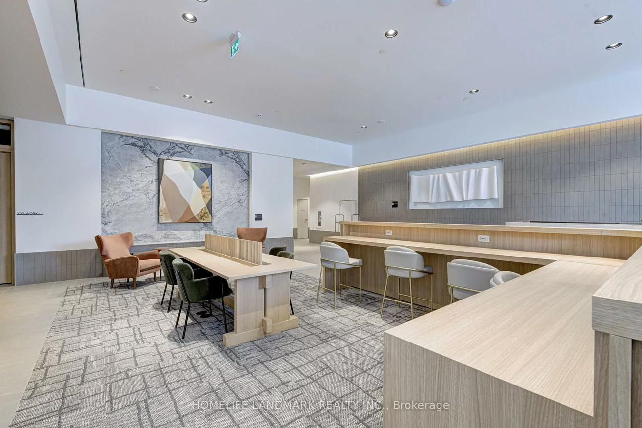 395, Square One, City Centre, Mississauga