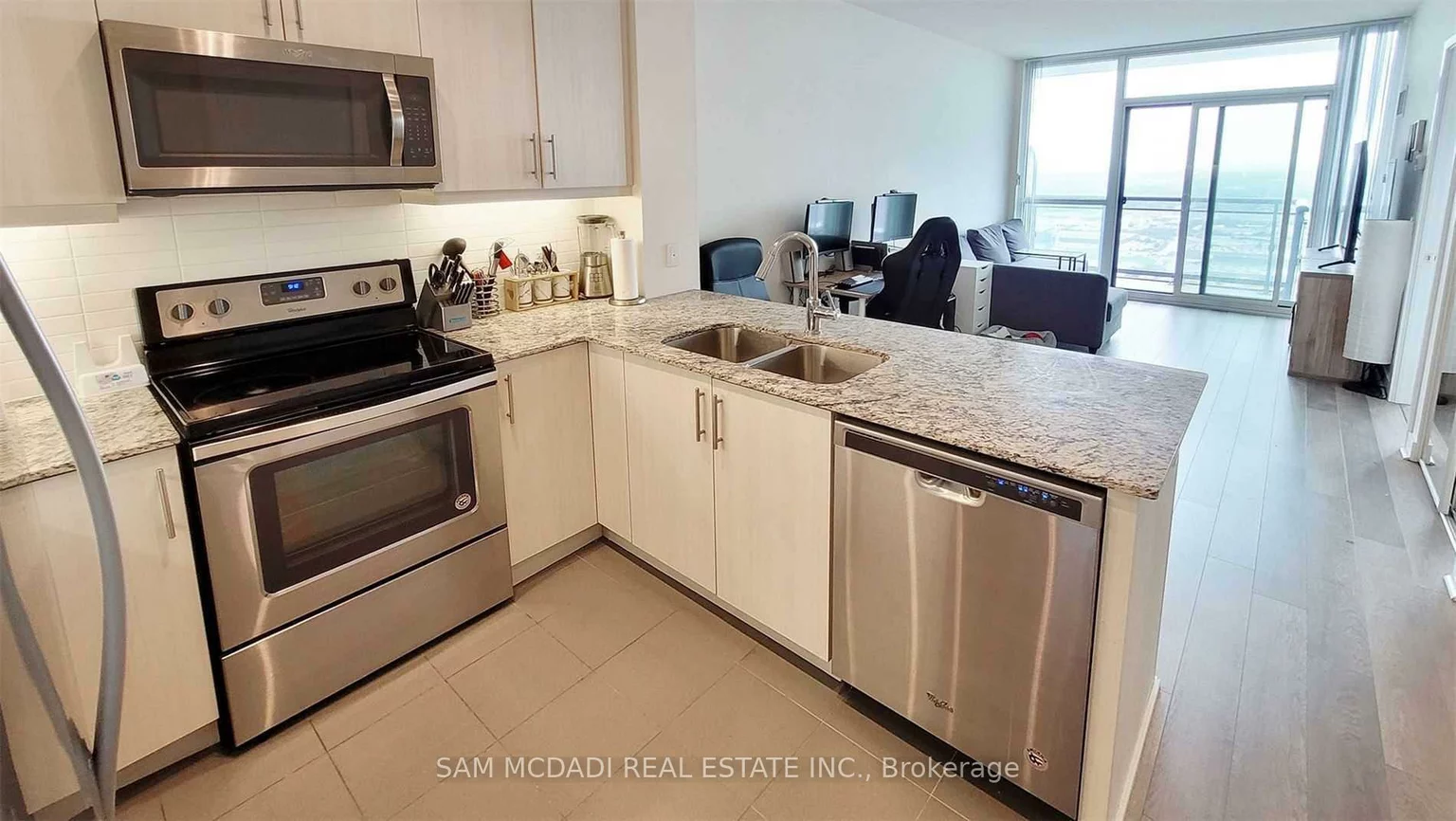 3975, Grand Park, City Centre, Mississauga