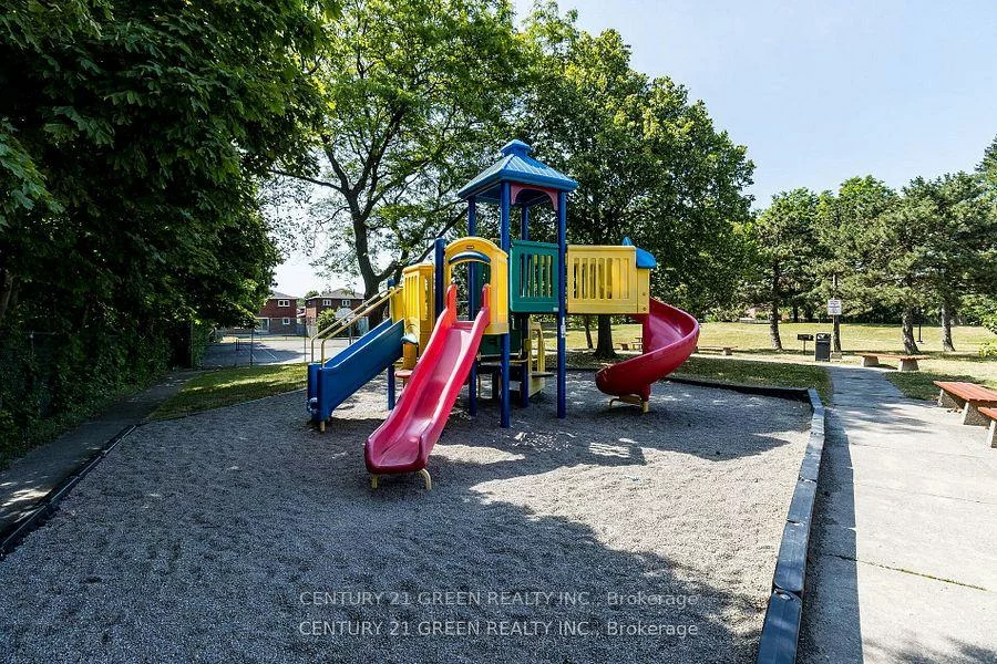 2556, Argyle, Cooksville, Mississauga