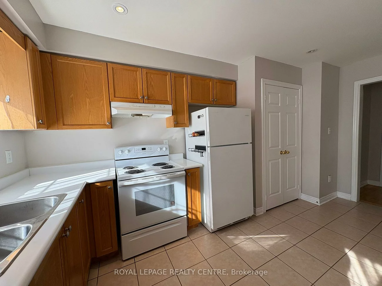 1128, Dundas, Erindale, Mississauga