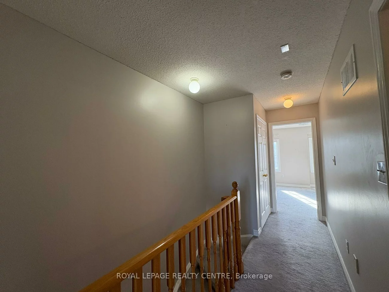 1128, Dundas, Erindale, Mississauga