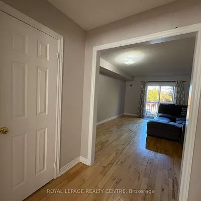 1128, Dundas, Erindale, Mississauga