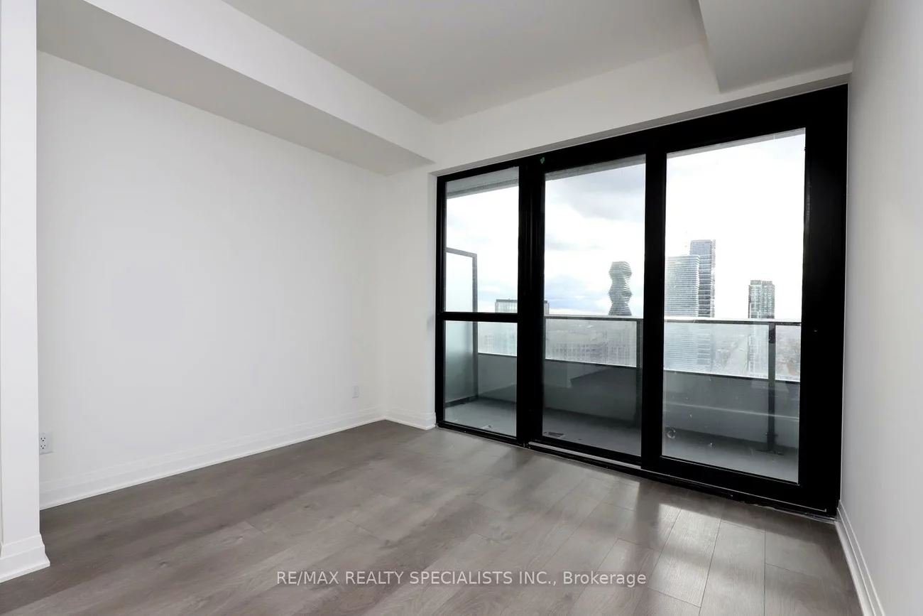 4015, The Exchange ||, City Centre, Mississauga