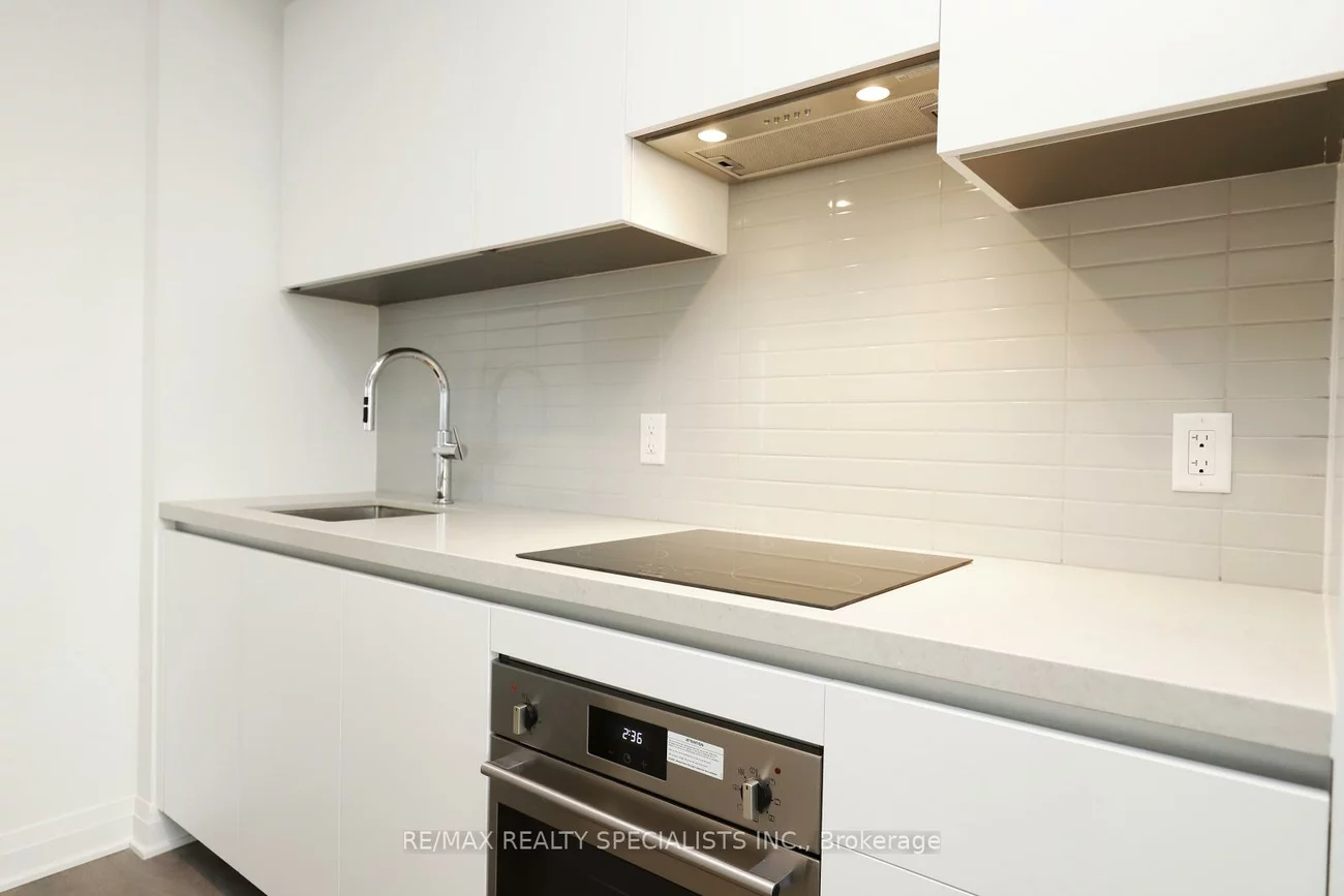 4015, The Exchange ||, City Centre, Mississauga