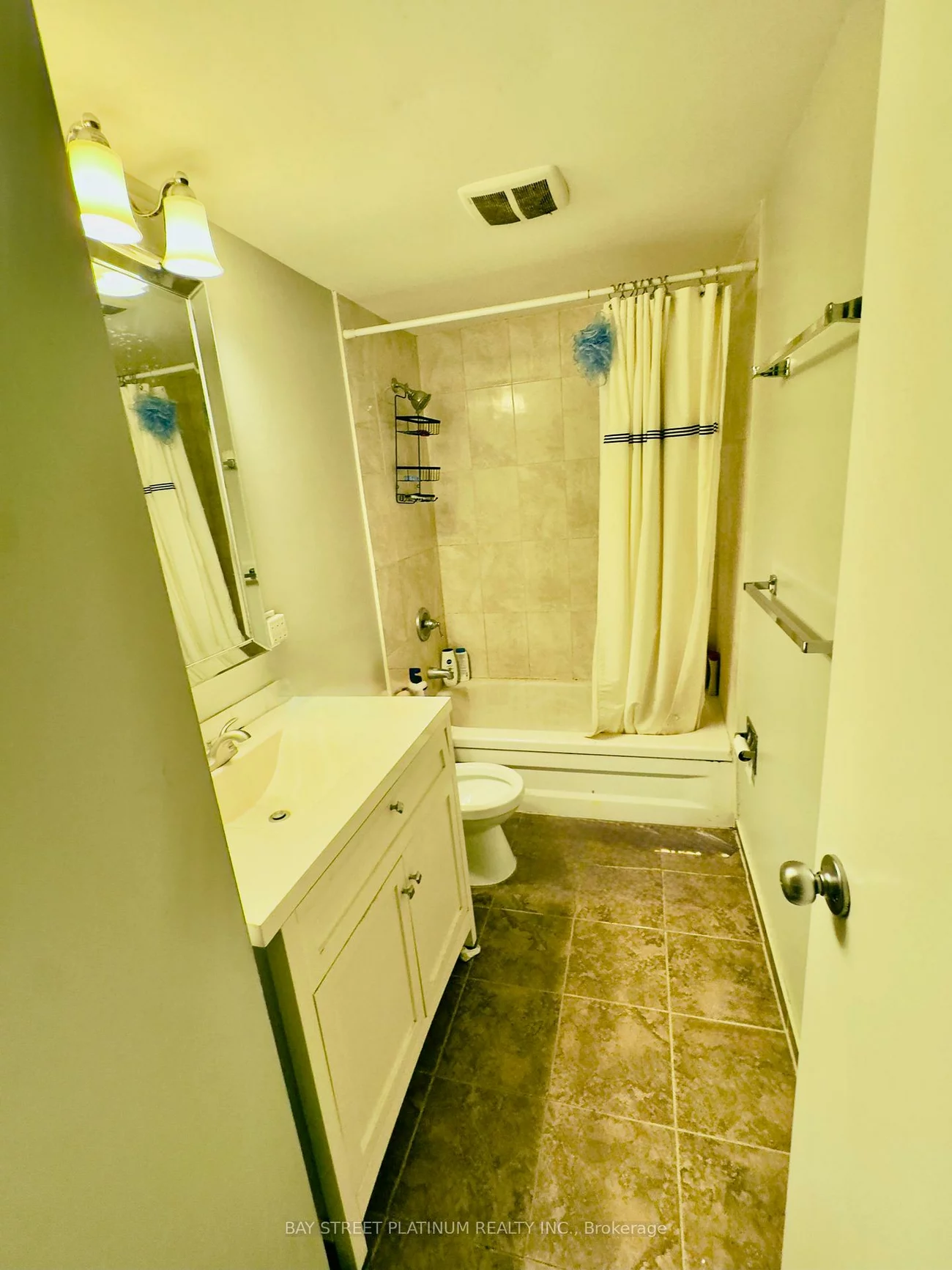 2676, Folkway, Erin Mills, Mississauga