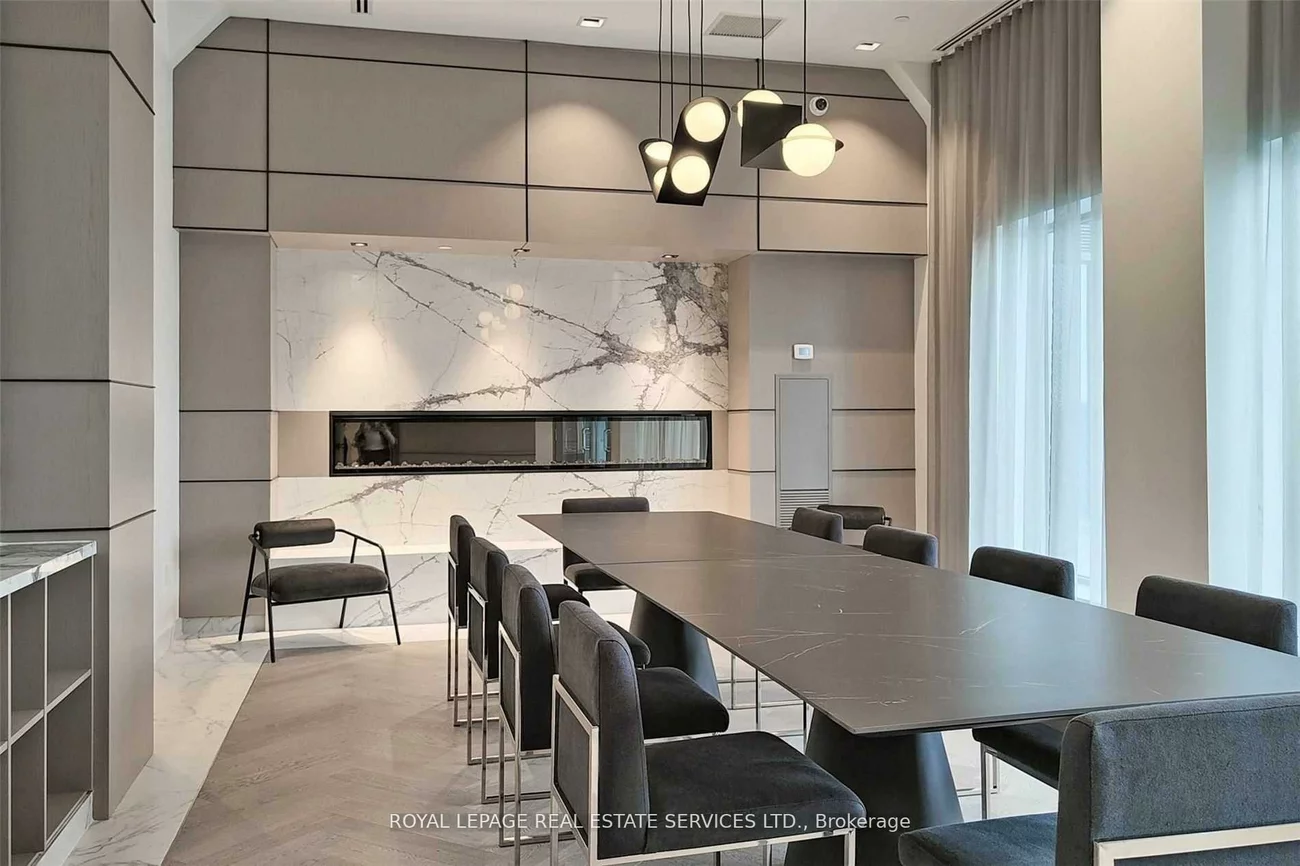 4675, Metcalfe, Central Erin Mills, Mississauga