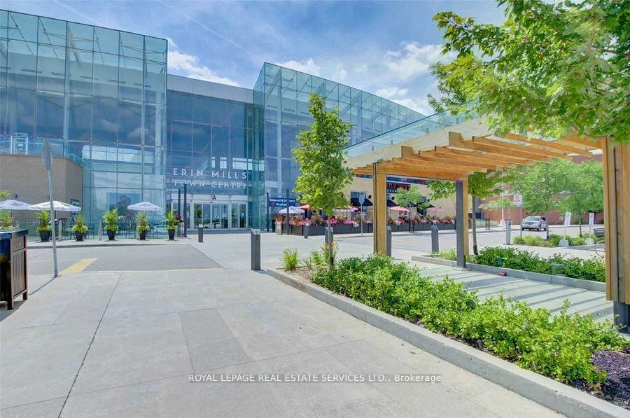 4675, Metcalfe, Central Erin Mills, Mississauga