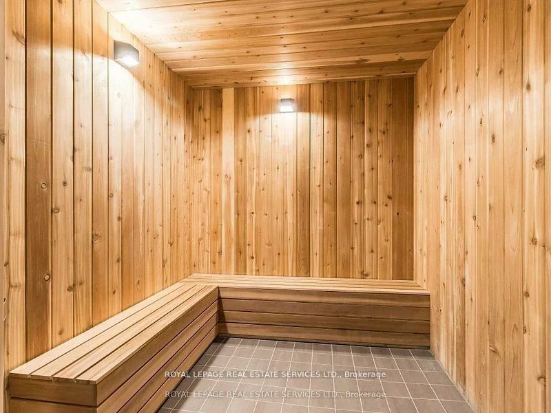 4675, Metcalfe, Central Erin Mills, Mississauga