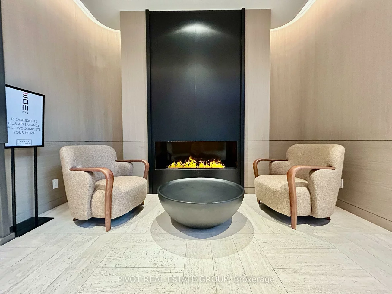 4015, The Exchange, City Centre, Mississauga