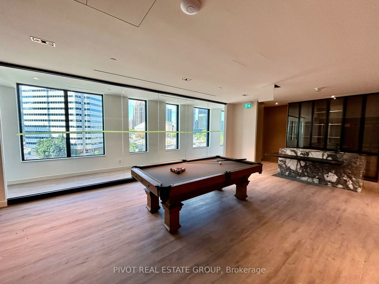 4015, The Exchange, City Centre, Mississauga