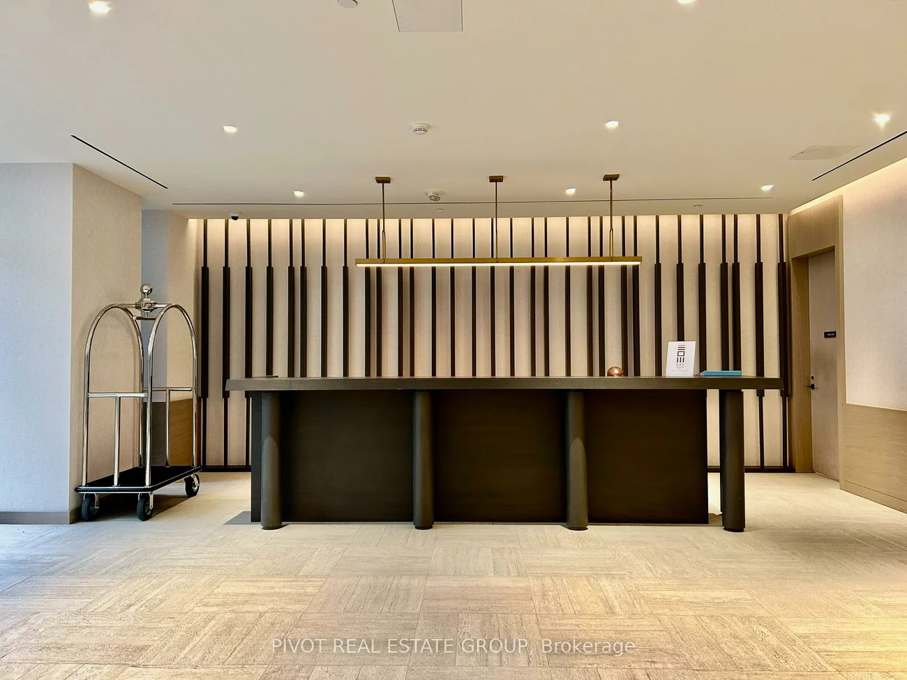 4015, The Exchange, City Centre, Mississauga