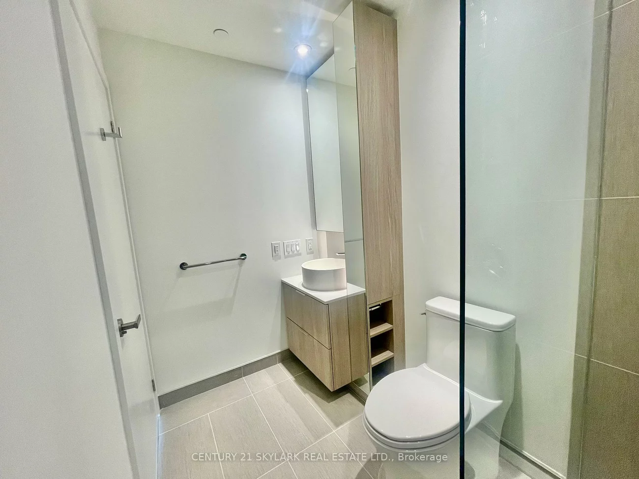 28, Ann, Port Credit, Mississauga