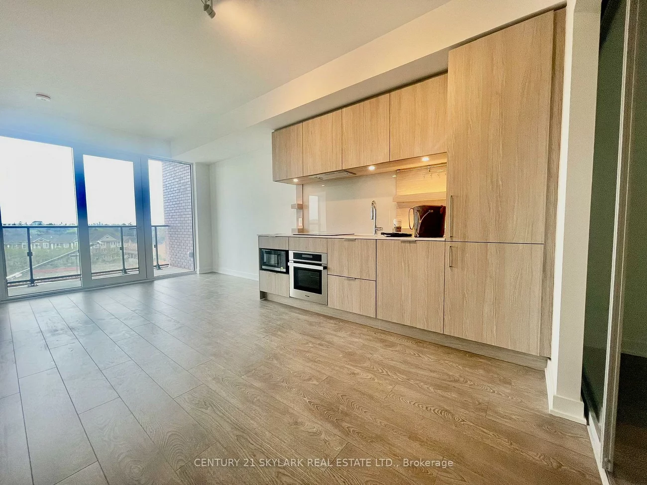 28, Ann, Port Credit, Mississauga