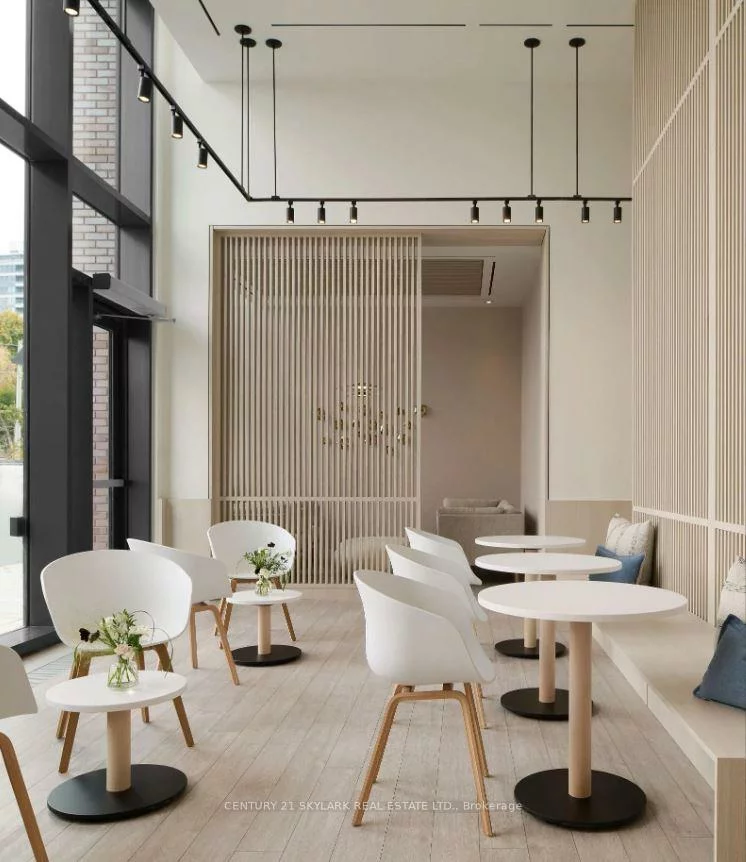 28, Ann, Port Credit, Mississauga