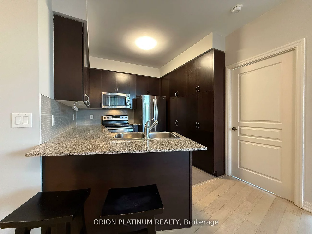 223, Webb, City Centre, Mississauga