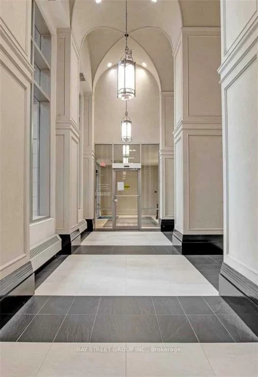 388, Prince Of Wales, City Centre, Mississauga