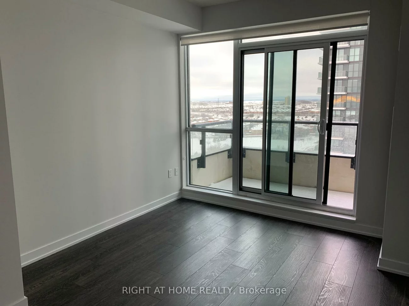 4055, Parkside Village, Creditview, Mississauga