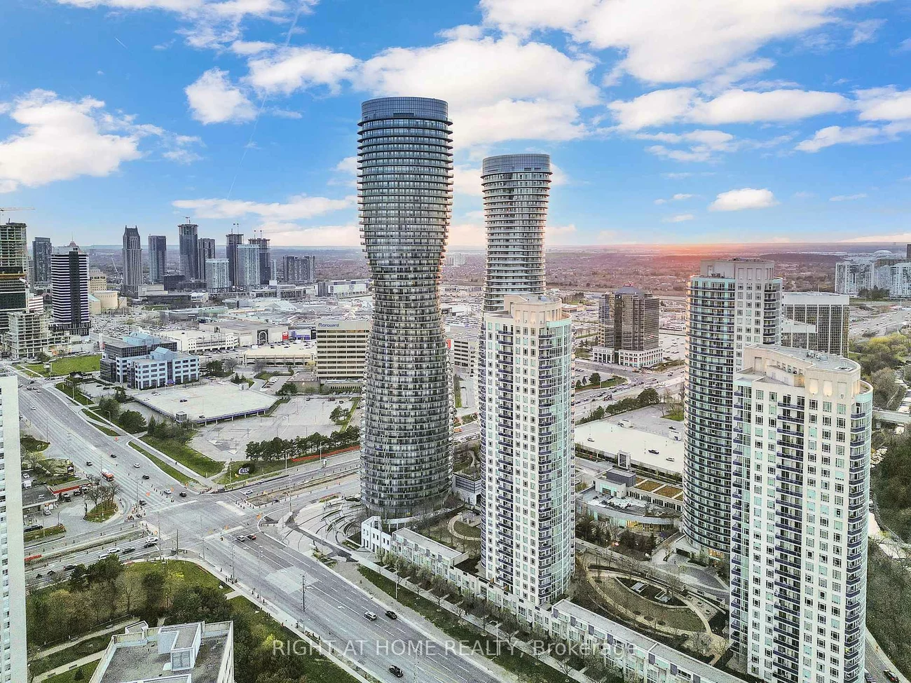 60, Absolute, City Centre, Mississauga