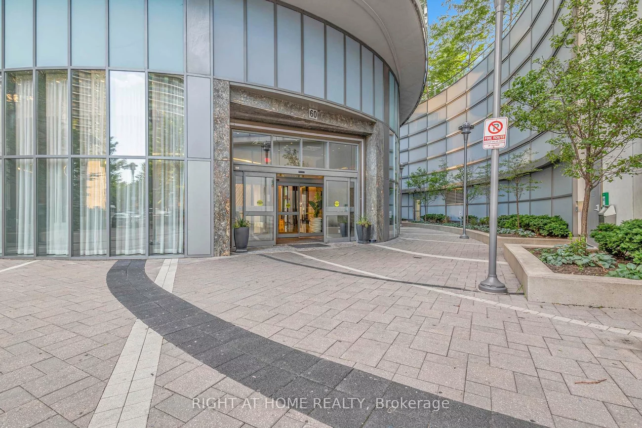 60, Absolute, City Centre, Mississauga