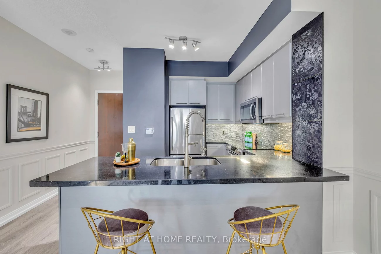 60, Absolute, City Centre, Mississauga