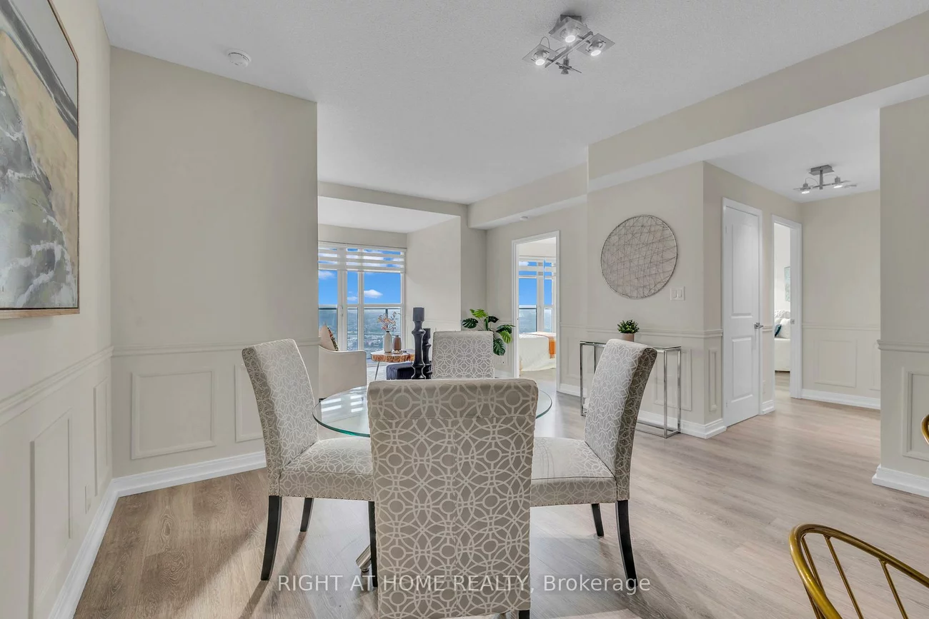 60, Absolute, City Centre, Mississauga