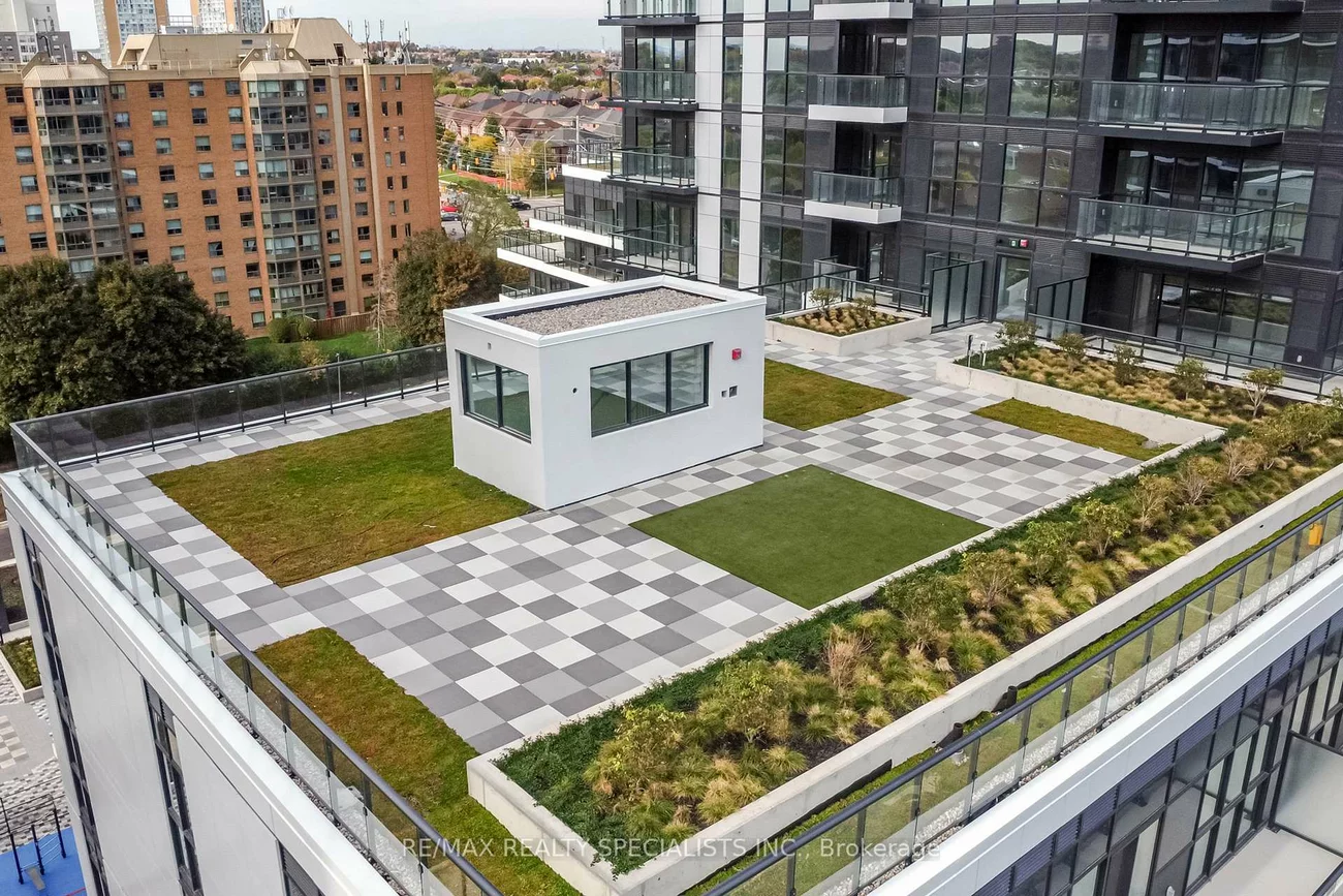 15, Watergarden, Hurontario, Mississauga