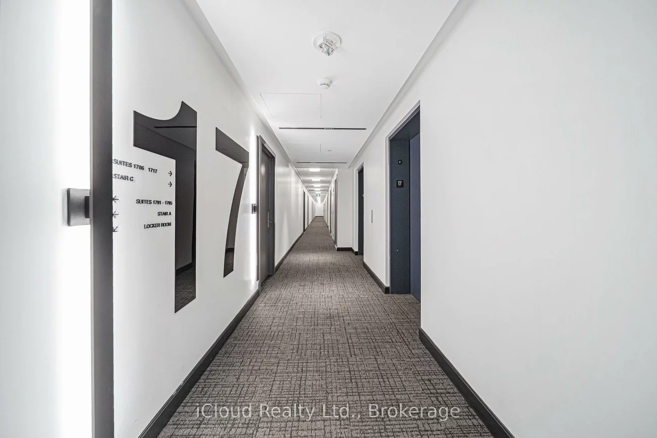 86, Dundas, Cooksville, Mississauga