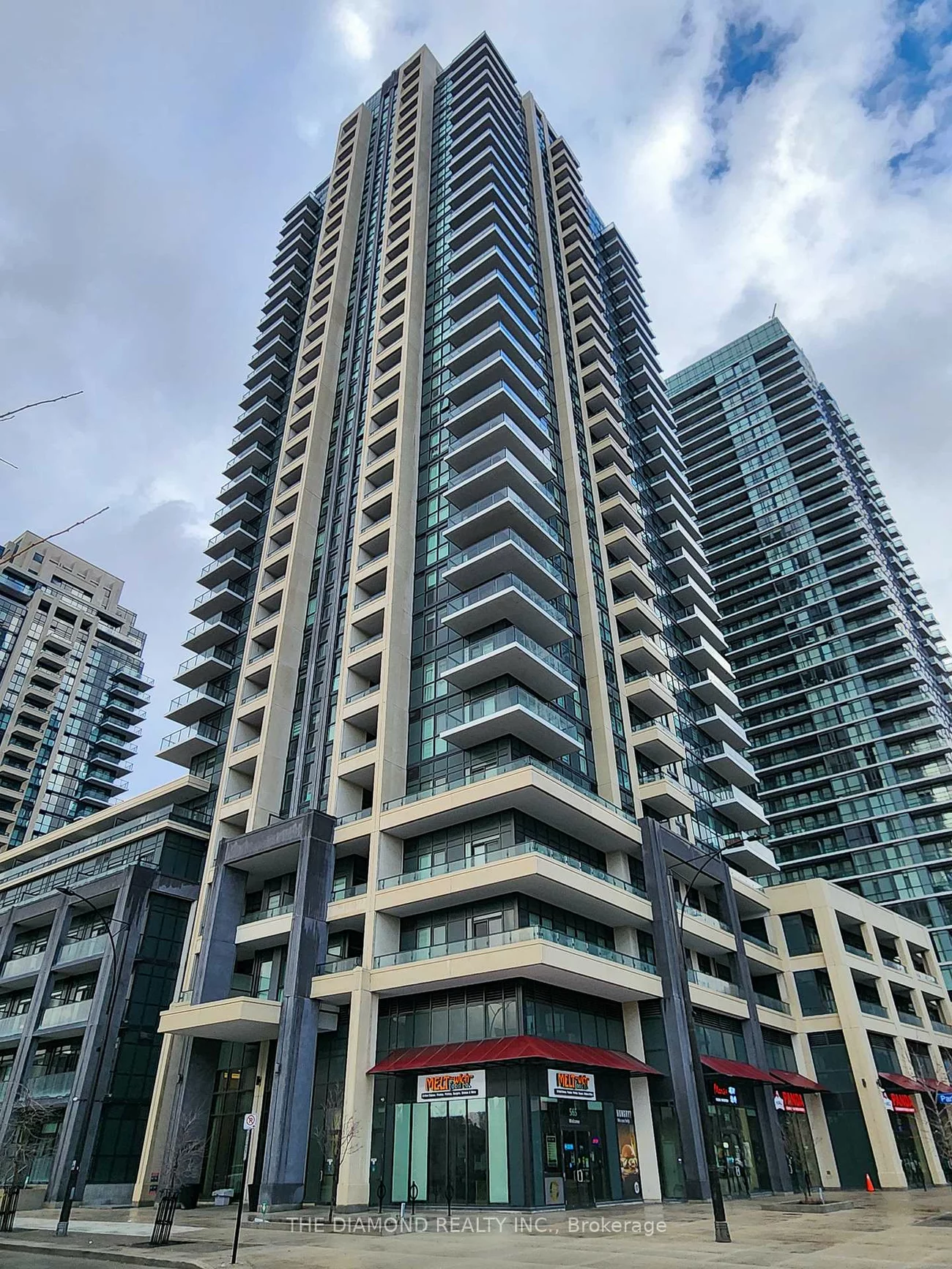 4055, Parkside Village, Creditview, Mississauga