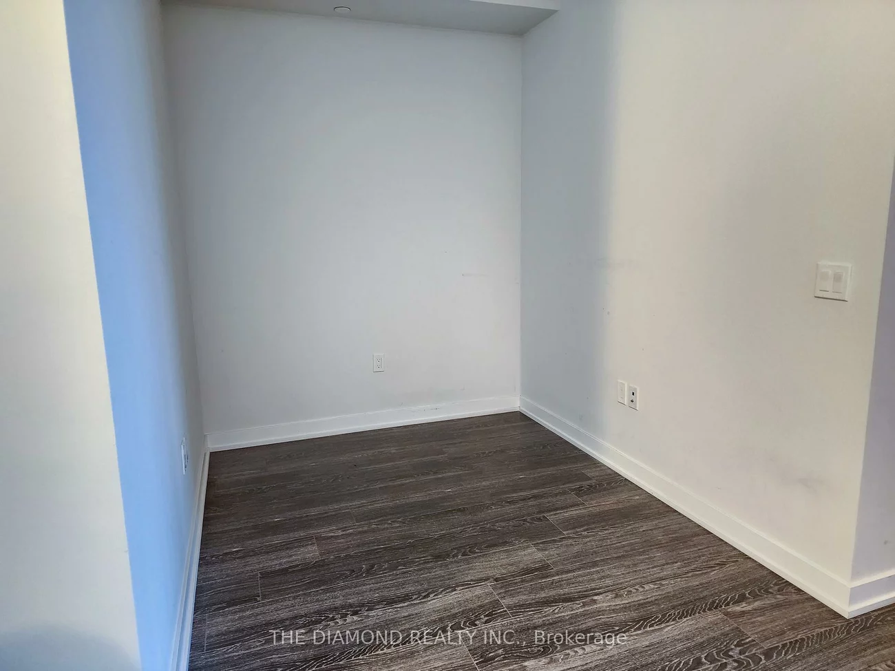 4055, Parkside Village, Creditview, Mississauga