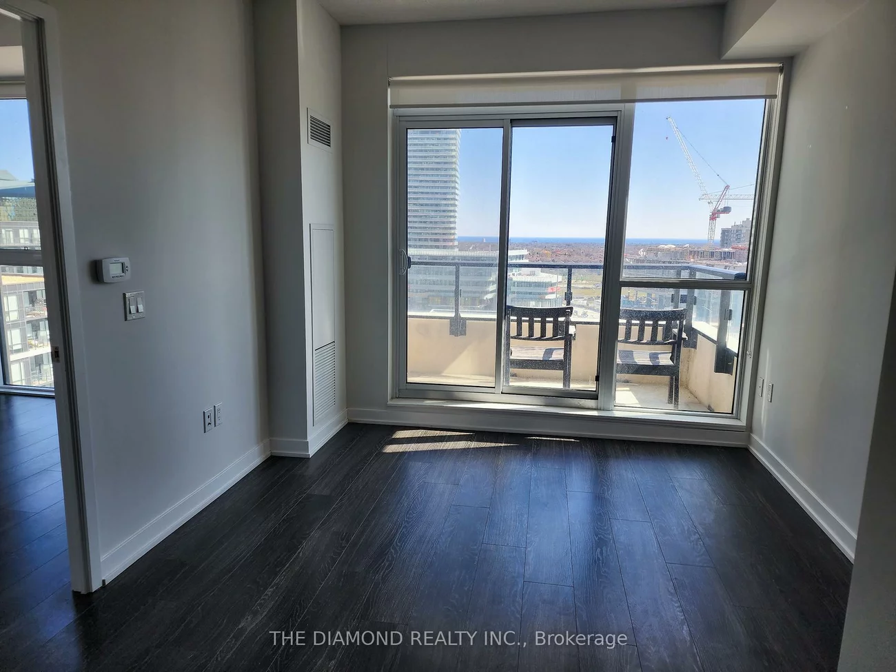 4055, Parkside Village, Creditview, Mississauga