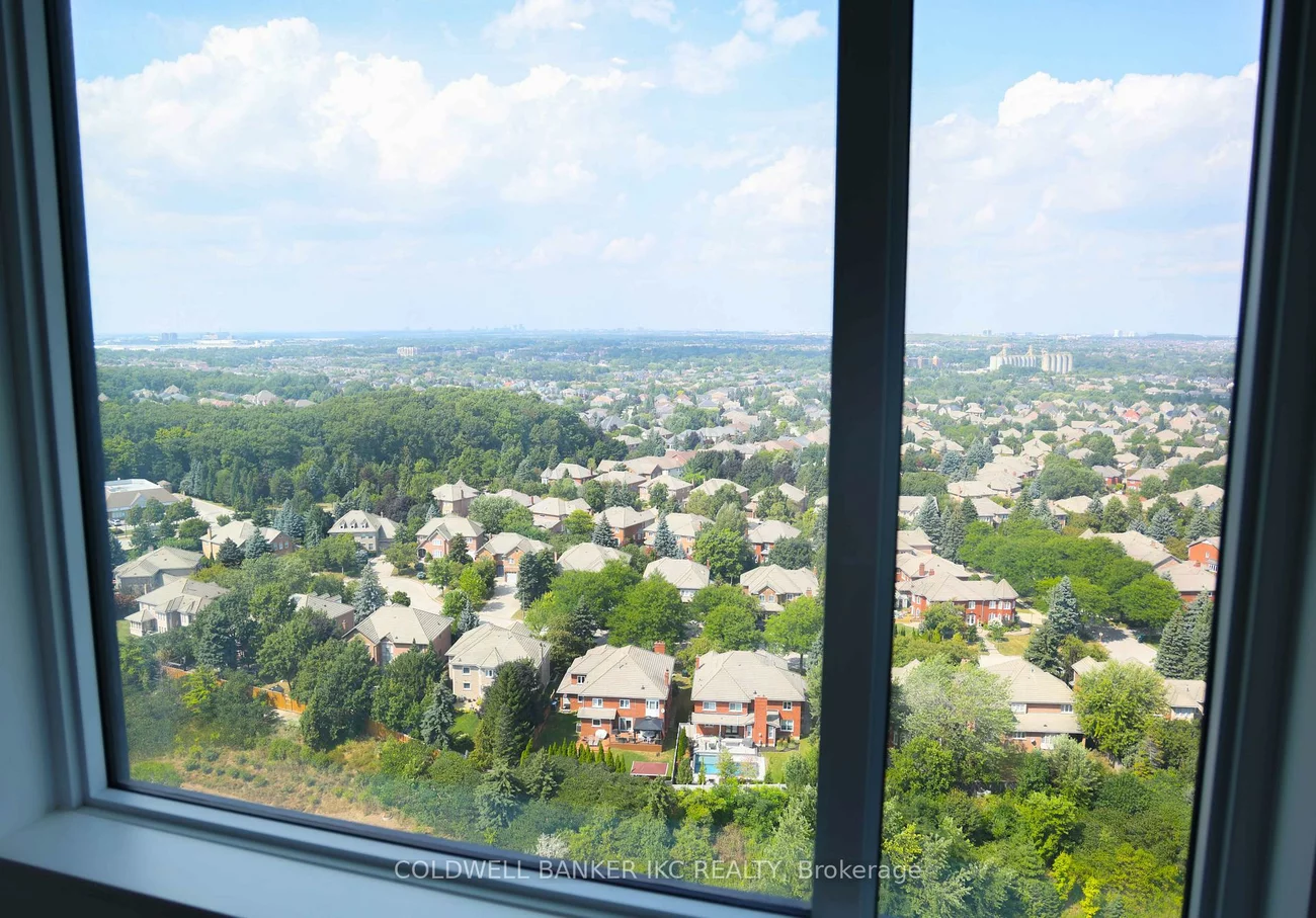 2495, Eglinton, Central Erin Mills, Mississauga