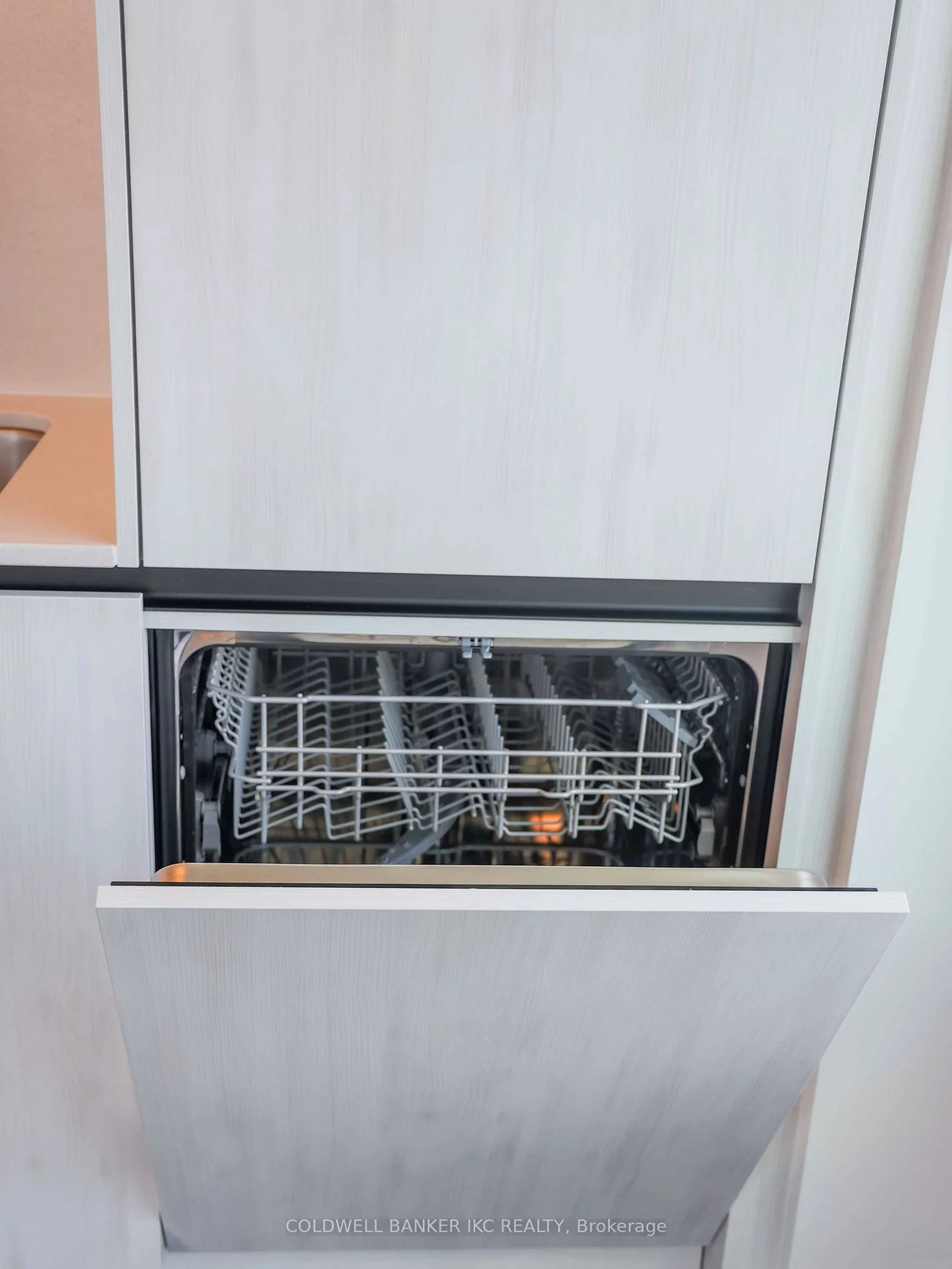 2495, Eglinton, Central Erin Mills, Mississauga