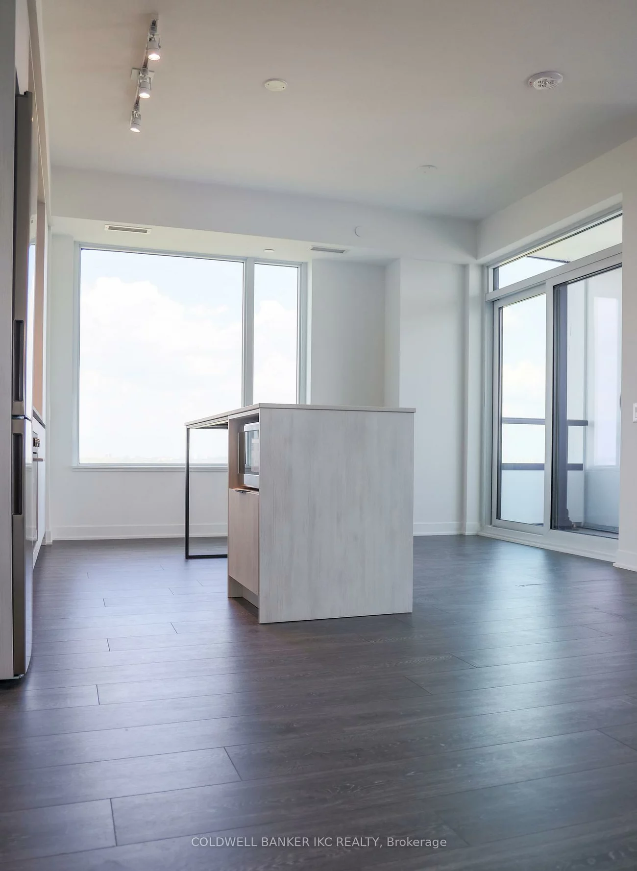 2495, Eglinton, Central Erin Mills, Mississauga