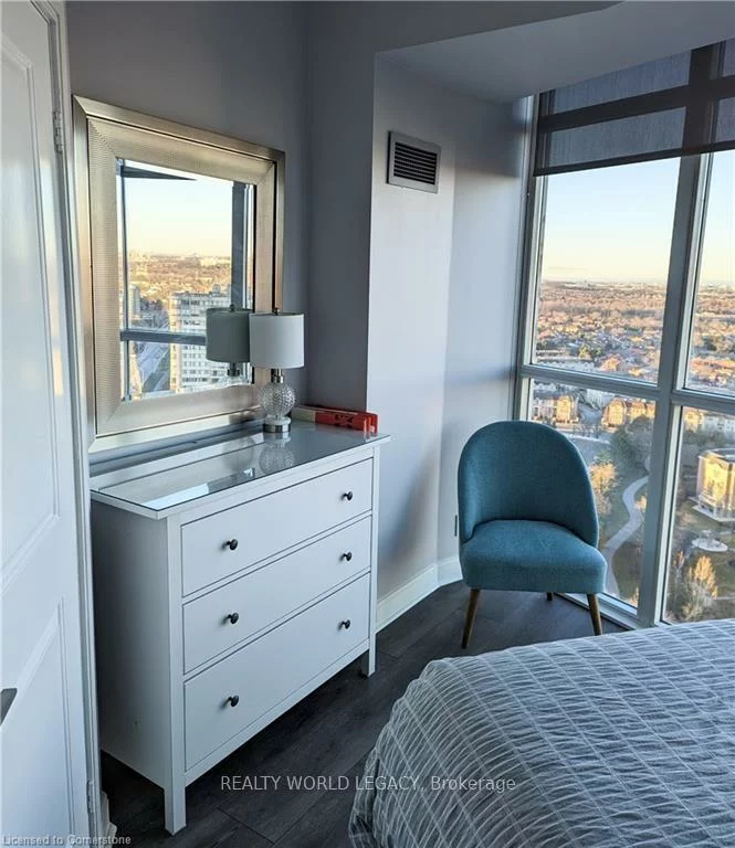 90, Absolute, City Centre, Mississauga