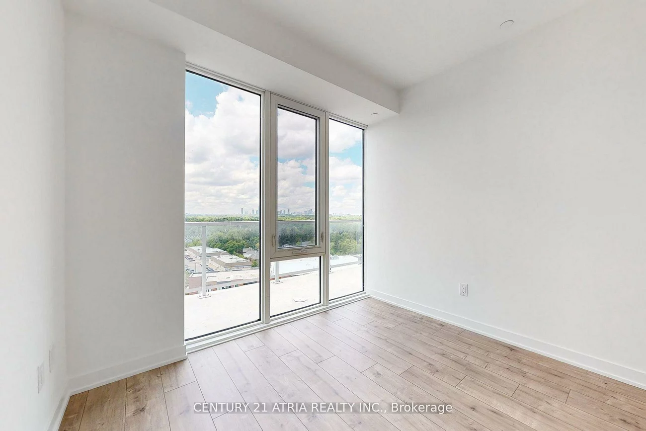 220, Missinnihe, Port Credit, Mississauga