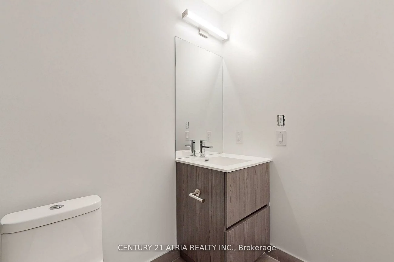 220, Missinnihe, Port Credit, Mississauga