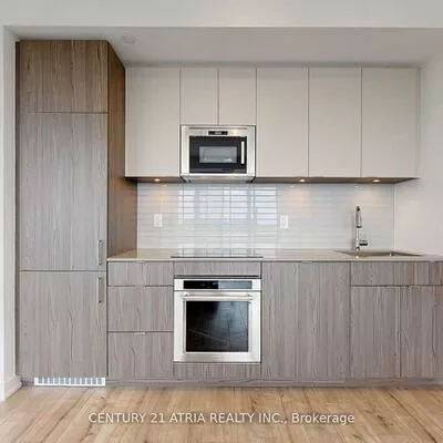 220, Missinnihe, Port Credit, Mississauga