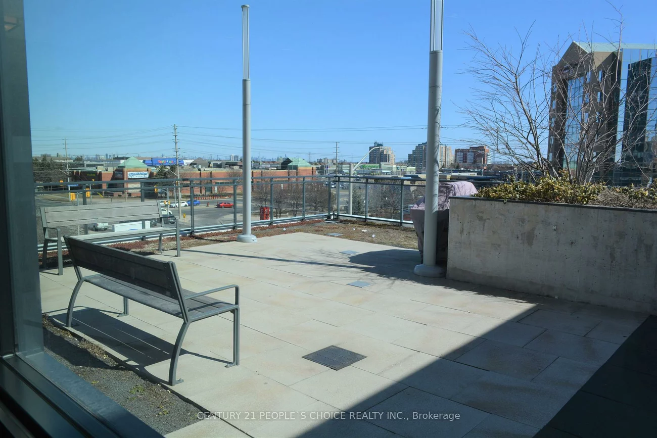 75, Eglinton, Hurontario, Mississauga