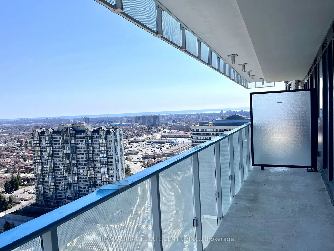 3900, confederation, City Centre, Mississauga