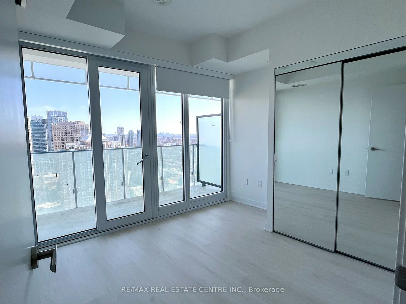 3900, confederation, City Centre, Mississauga