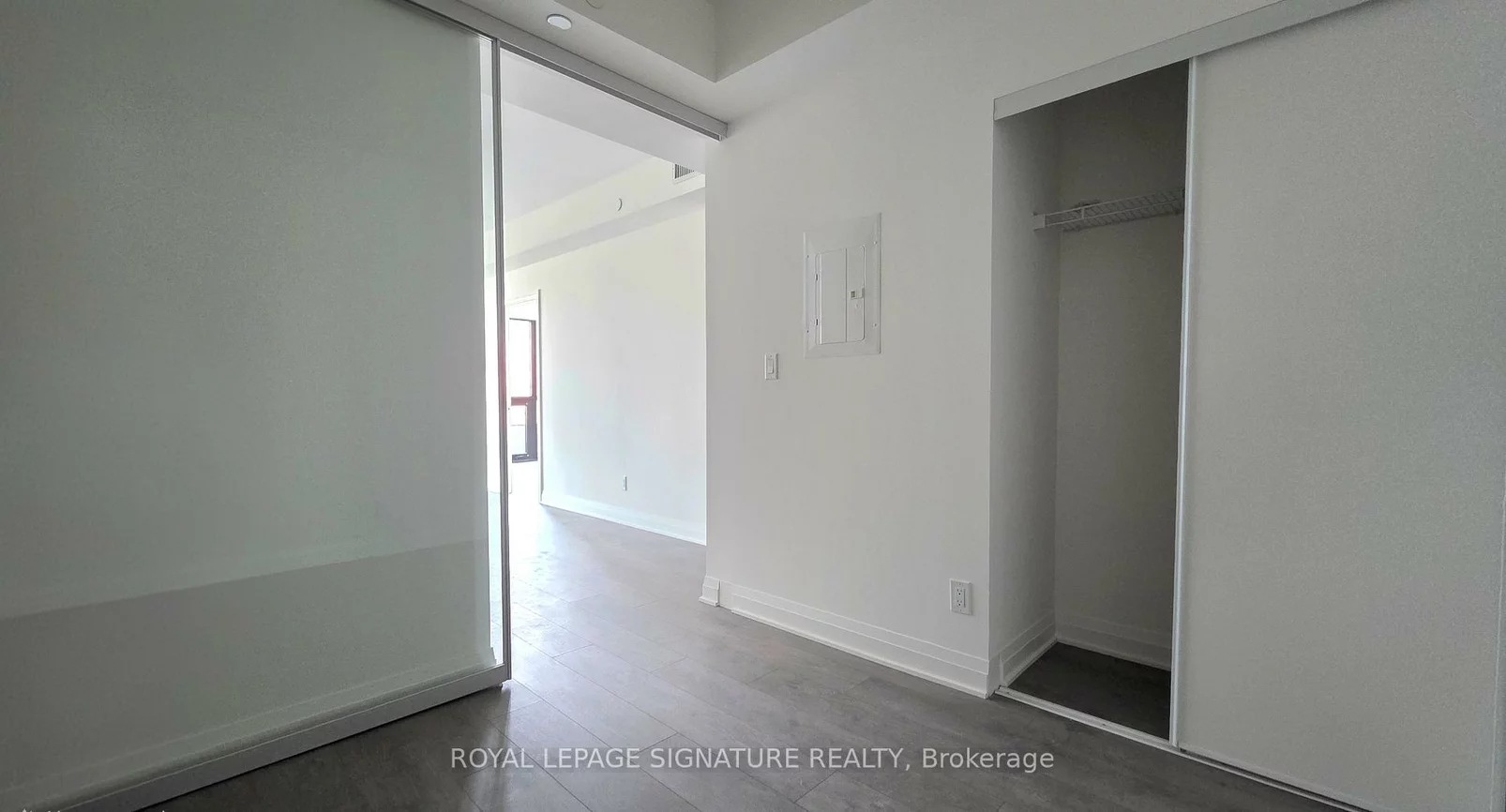 4015, The Exchange, City Centre, Mississauga