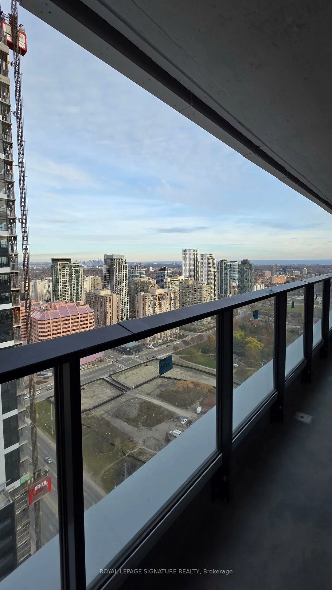 4015, The Exchange, City Centre, Mississauga