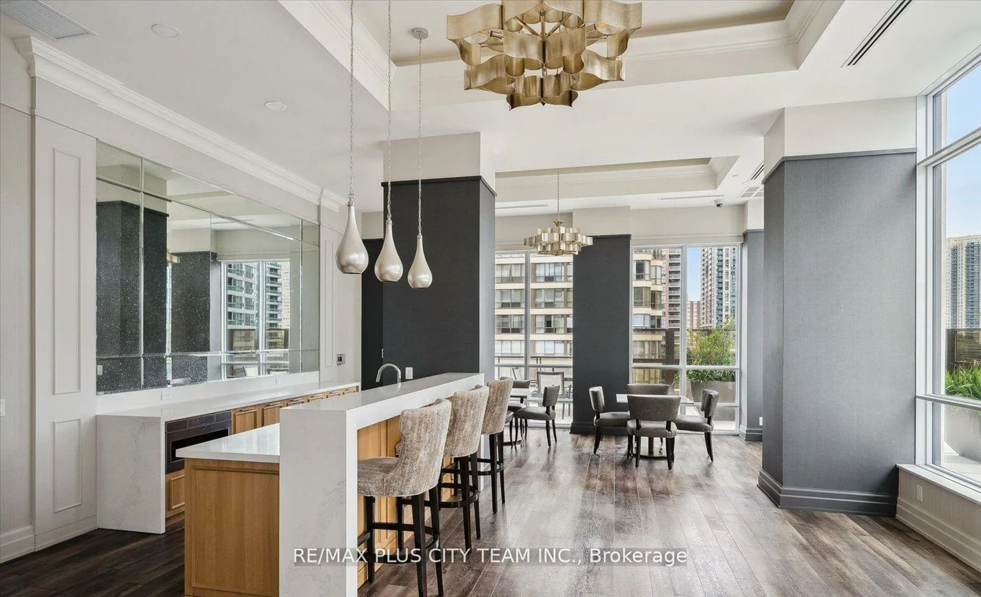 36, Elm, Fairview, Mississauga