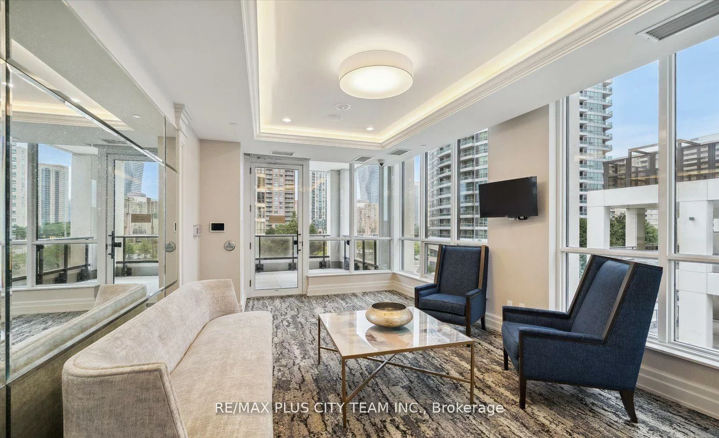 36, Elm, Fairview, Mississauga