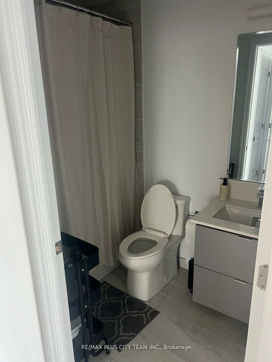 36, Elm, Fairview, Mississauga