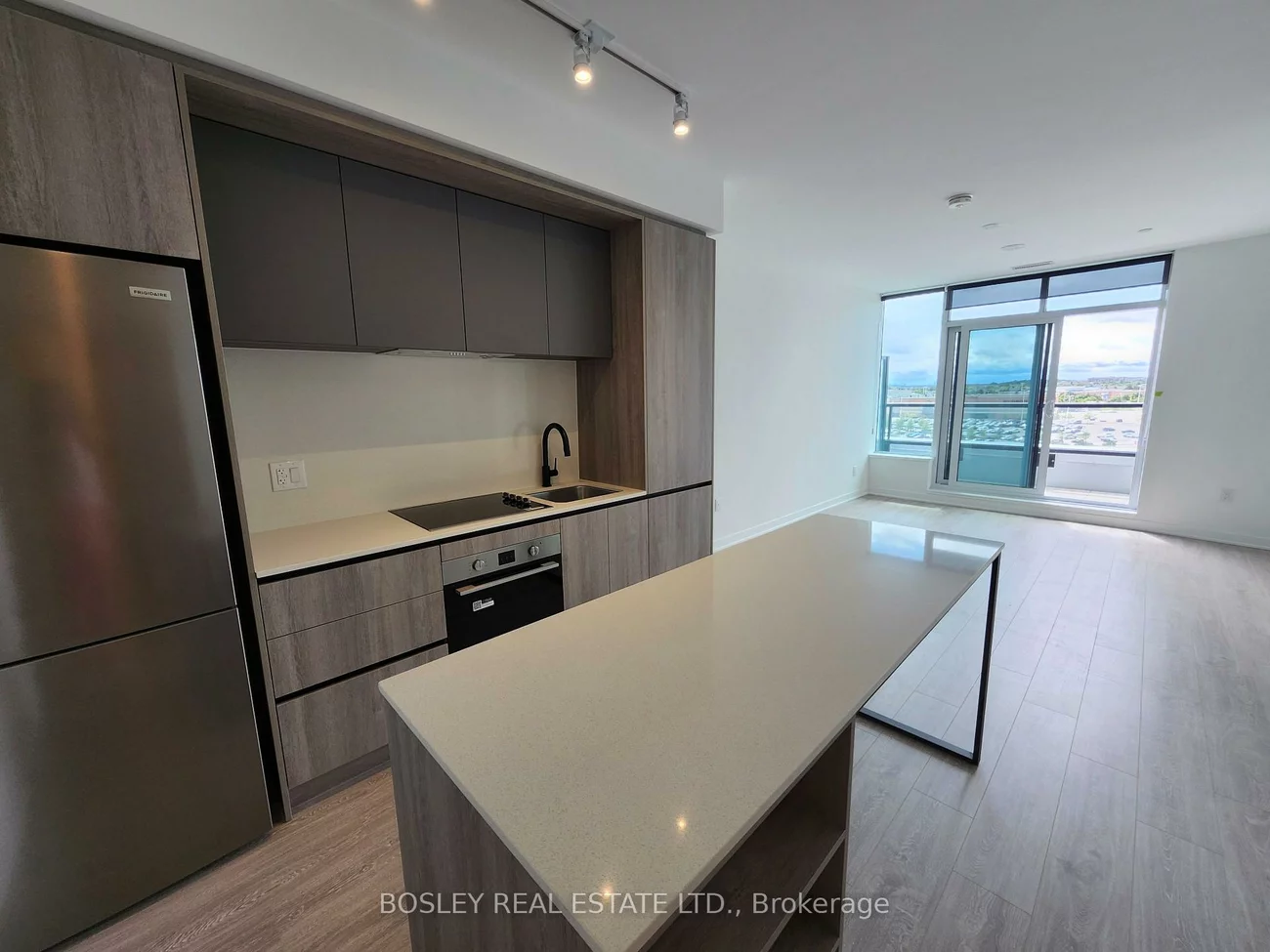 2495, Eglinton, Central Erin Mills, Mississauga