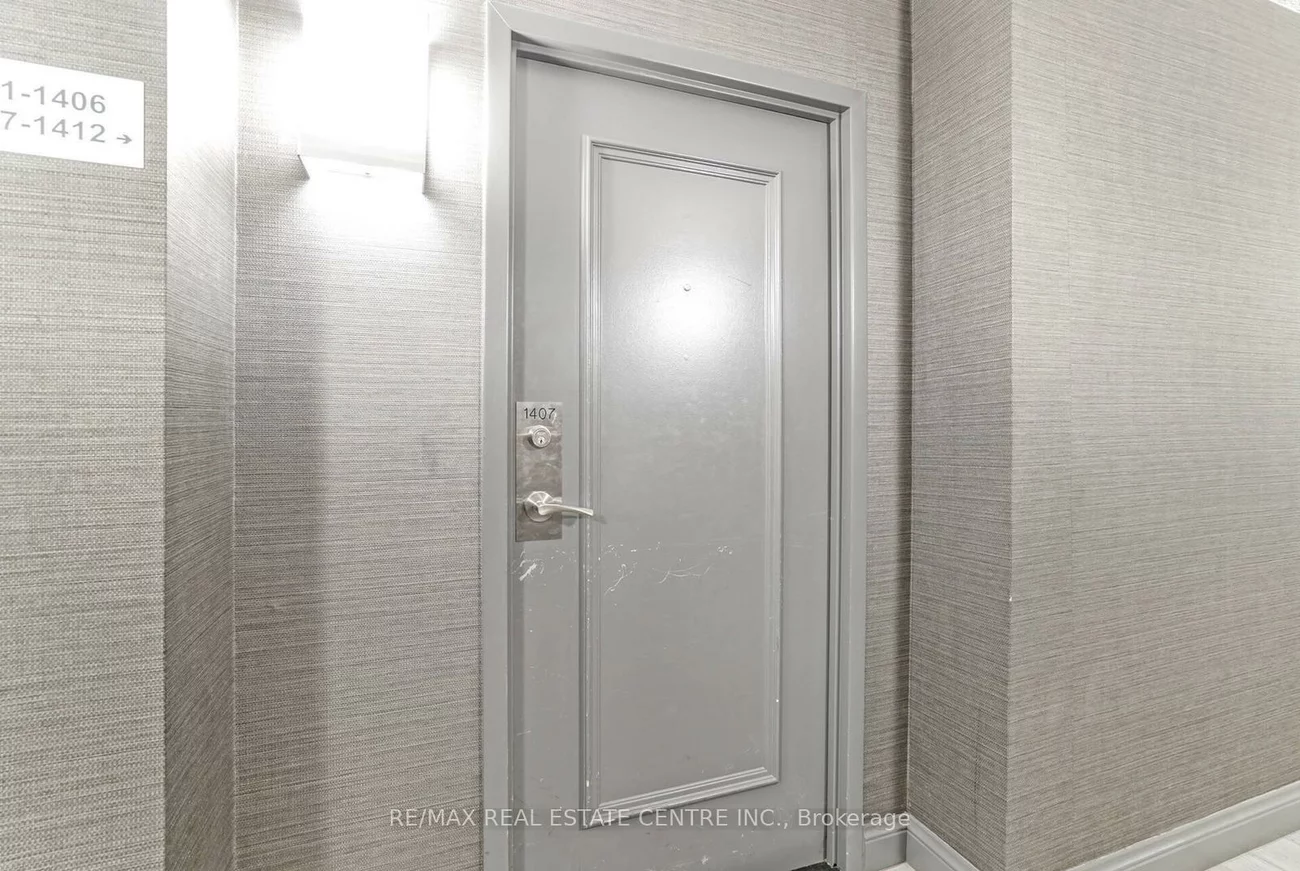 350, Webb, City Centre, Mississauga